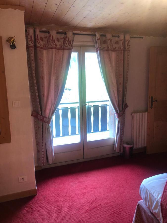 Hotel La Kinkerne Morzine Exterior photo